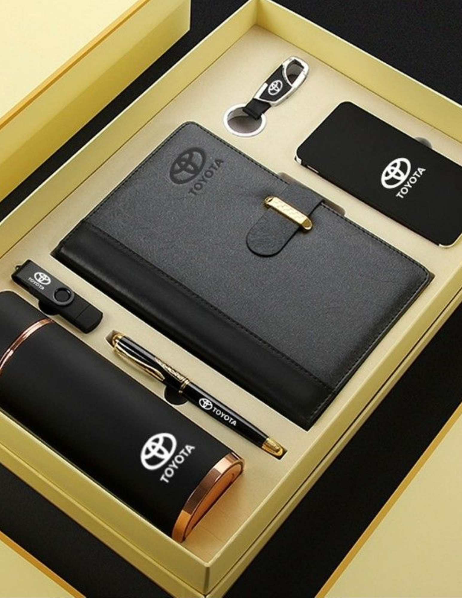 Branded corporate gift set: notebook, flask, pen, USB drive, keyring and power bank